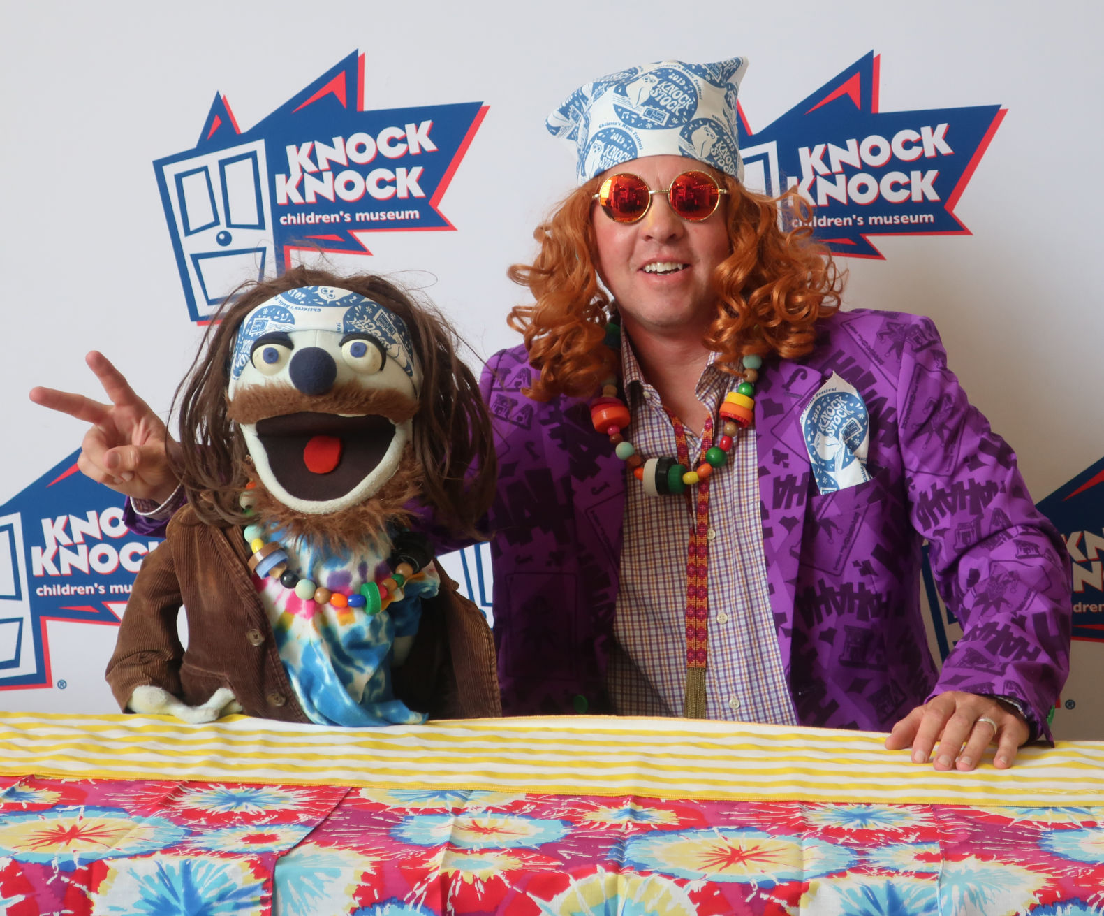 Party.KnockKnockStock.0619.jpg